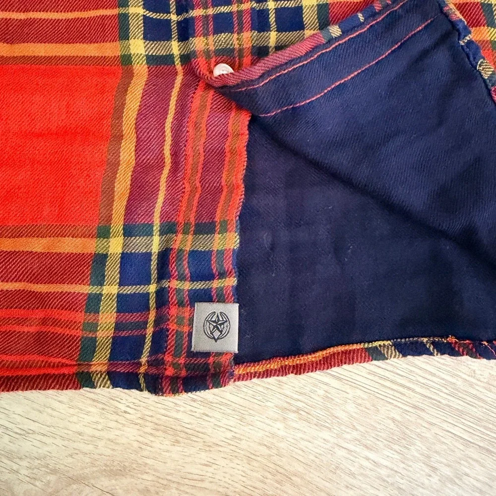 Banana Republic Untucked Slim Fit Flannel Shirt Mens L Red Plaid Soft Cotton